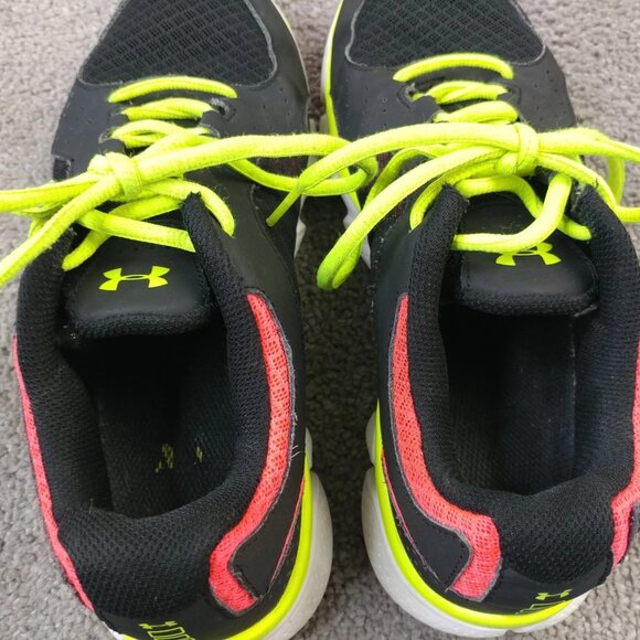 Under Armour Micro G Assert Womens Size 8 Running Shoes Black Yellow Pink Low - Picture 10 of 11